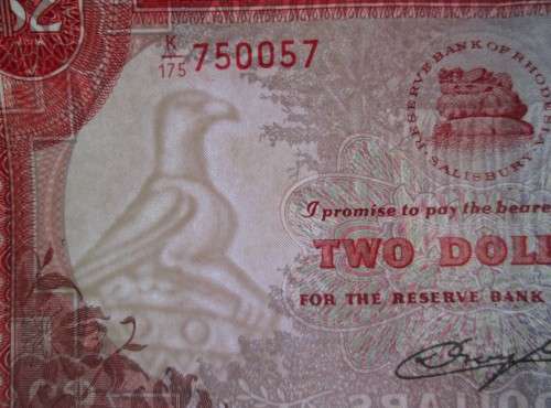 2 DOLLAR 1979 RESERVE BANK OF RHODESIA SERIAL No K175 750057 WATERMARK ZIMBABWE BIRD - RAK504