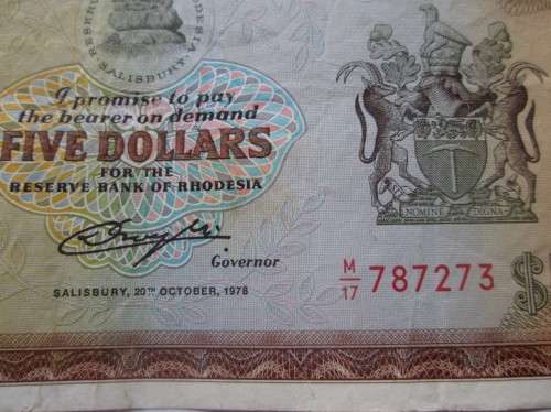 FIVE DOLLARS 1978 RESERVE BANK OF RHODESIA BANKNOTE SERIAL No M17 787273 - RAKN/58