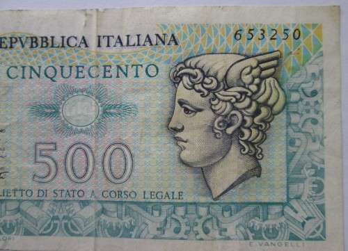500 LIRE ITALY No 653250 BANKNOTE - RAK533