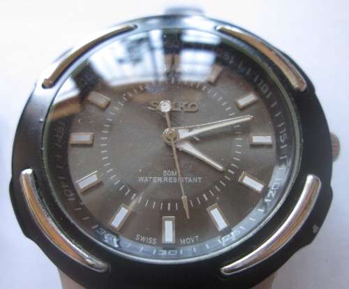 SEIKO WATERPROOF WATCH - RAK256