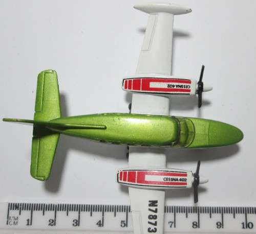 1974 CESSNA 402 SB9 AIRCRAFT MATCHBOX - RAKV/33