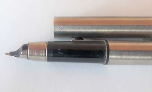 PARKER PEN MADE IN ENGLAND - RAK694