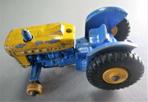 FORD TRACTOR No 39 MADE IN ENGLAND - RAKV/2