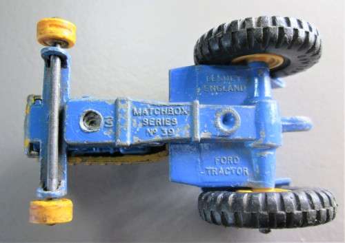 FORD TRACTOR No 39 MADE IN ENGLAND - RAKV/2