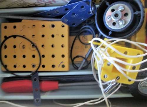 MECCANO SET 4 WITH MANUAL BOXED VINTAGE - RAKV/12