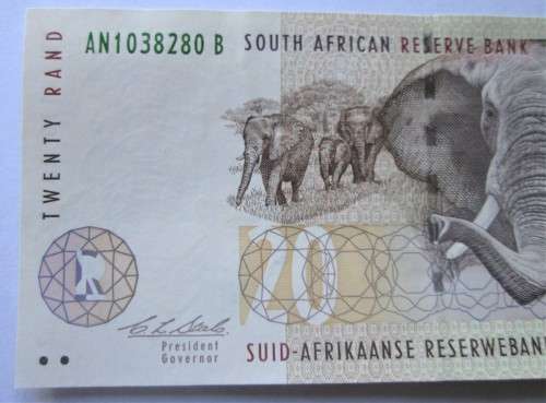 TWENTY RAND REPUBLIC OF SOUTH AFRICA BANKNOTE SERIAL Nr AN1038280 B - RAKN/135