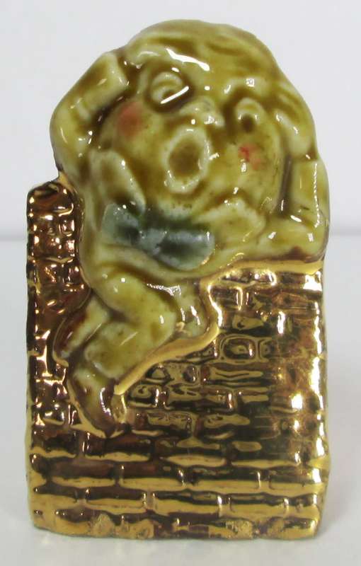 Humpty Dumpty with a Golden Wall