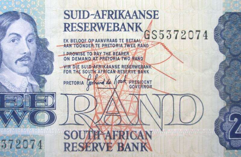 TWO RAND REPUBLIC OF SOUTH AFRICA BANKNOTE SERIAL Nr GS5372074 - RAKN/11