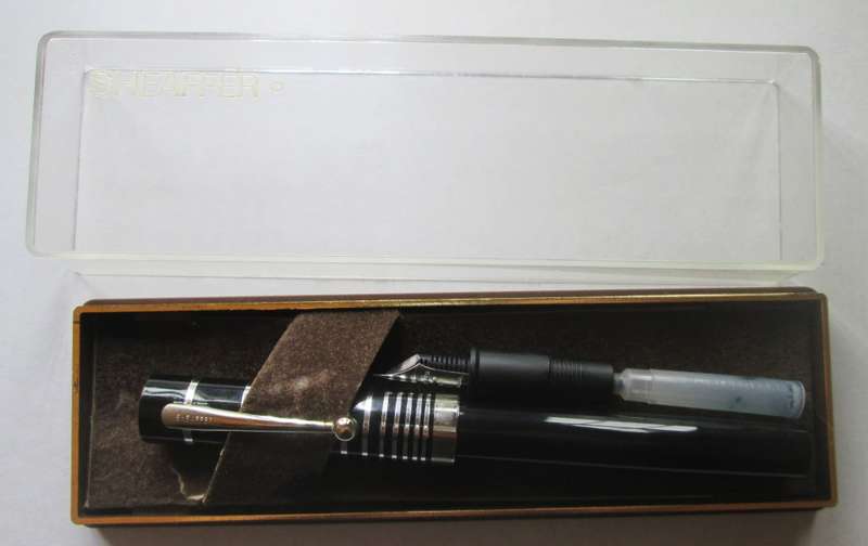 SHEAFFER FOUNTAIN PEN and PEN SET MADE IN USA ITALIC F NIB - F/51