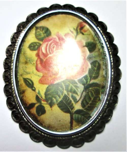 VINTAGE FLOWER PATTERN MOTIF BROOCH MADE IN ENGLAND (TLM) - RAKJ/20