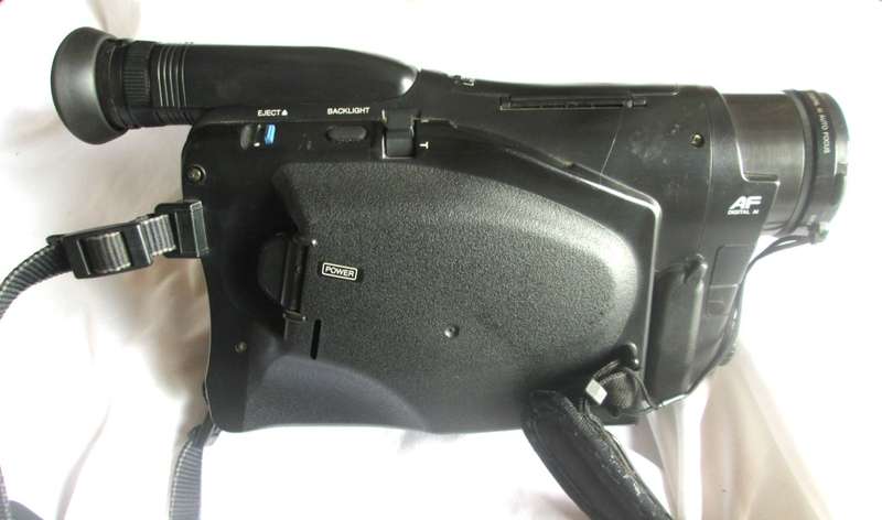 Panasonic Slim Palmcorder and Acessories