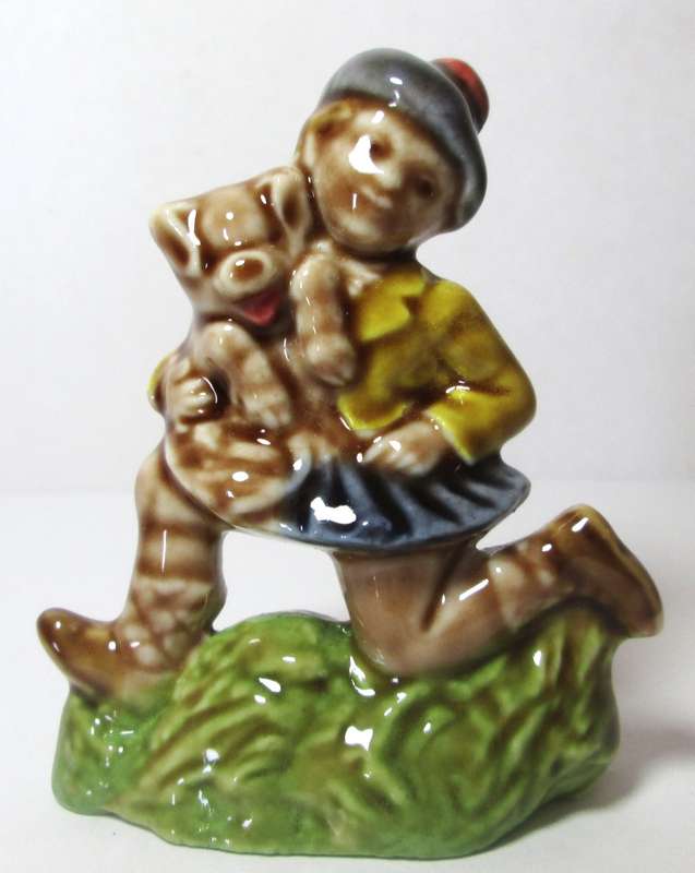 Tom the Pipers son Wade Nursery Favorites
