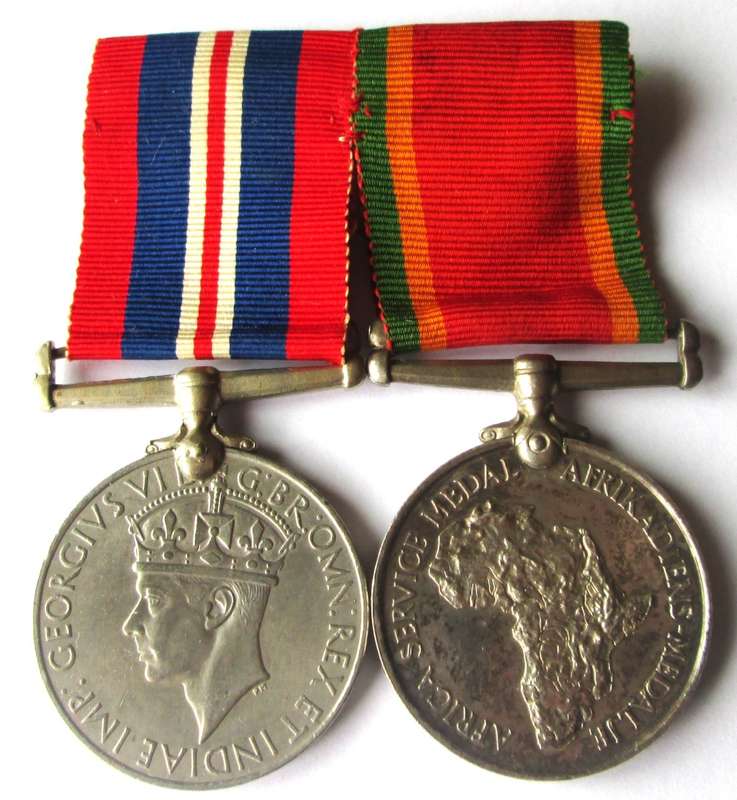 World War II Medal 1939 - 1945 Selection of E.L.E Thomlinson Nr W587125