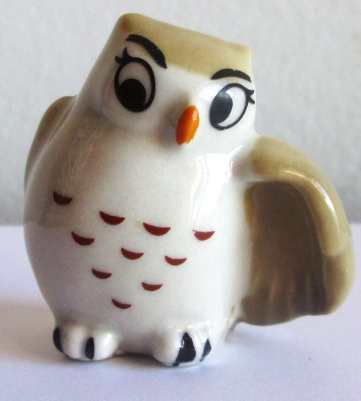 1984 - 1987 Mother Owl Wade Happy Families