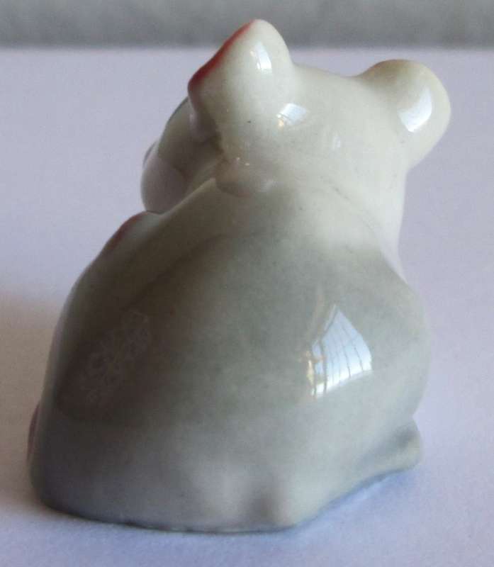 1962 - 1965 Baby Mouse Wade Happy Families