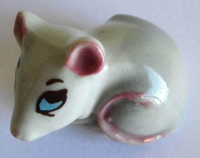 1962 - 1965 Baby Mouse Wade Happy Families