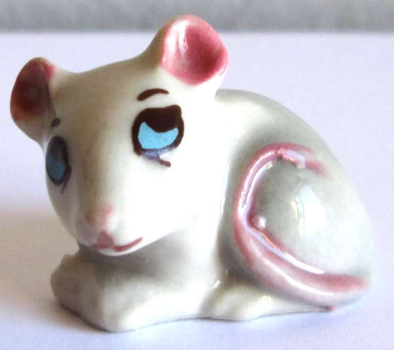 1962 - 1965 Baby Mouse Wade Happy Families