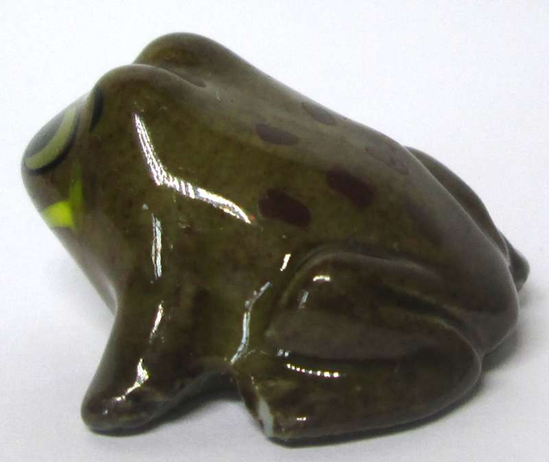 1984 - 1987 Baby Frog Wade Happy Families