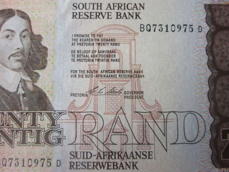 Twenty Rand Republic of South Africa Serial Nr BQ7310975 D