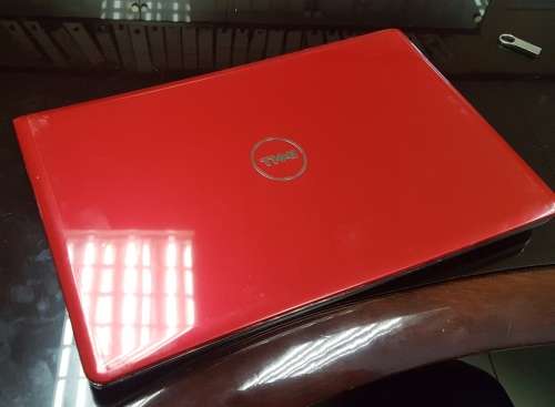 Dell 1564 i3 4GB ram