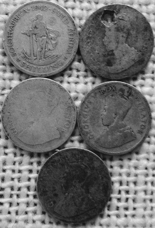 5 x 80% silver shillings