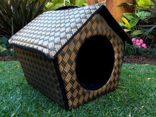 Folding Dog House