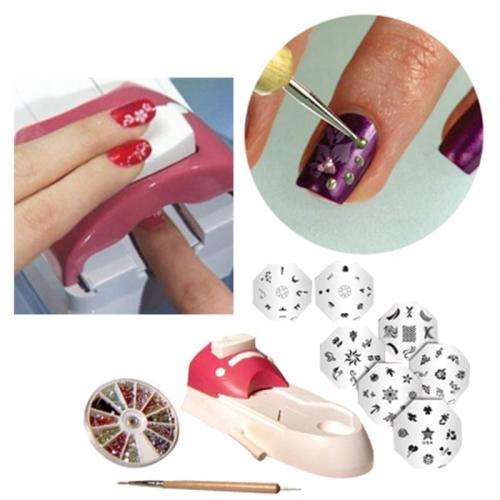 Hollywood Nails