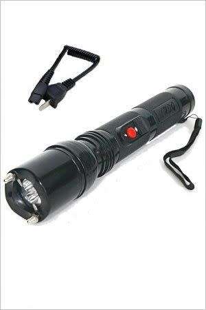 FLASHLIGHT TAZER ¿ 106 BRAND NEW 2.5MIL VOLT