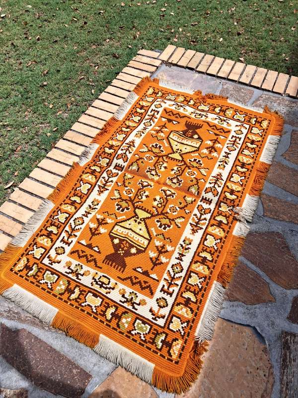 Vintage Imperial Pure Wool Rug