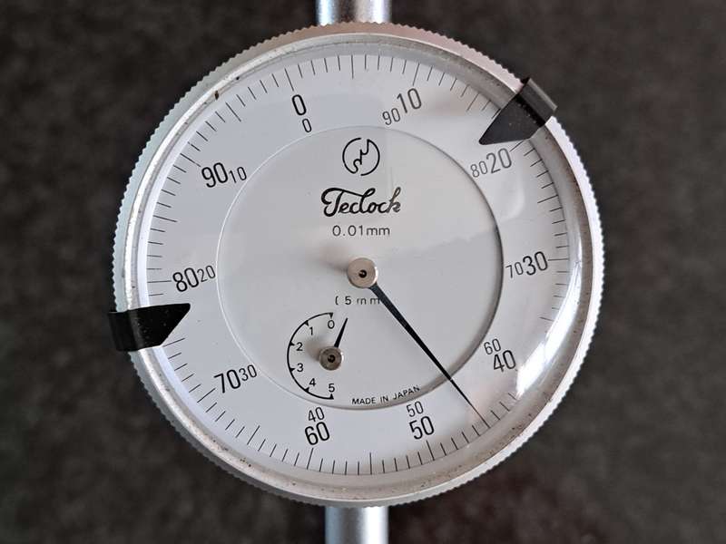 Teclock Dial Gauge 0.01mm