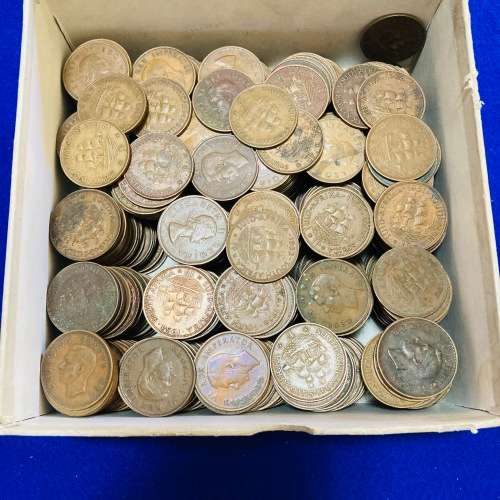 ONE PENNIESSOUTH AFRICA (240 ALL ABOVE 1945 MIX ) BID PER COIN LOW INCREMENTS