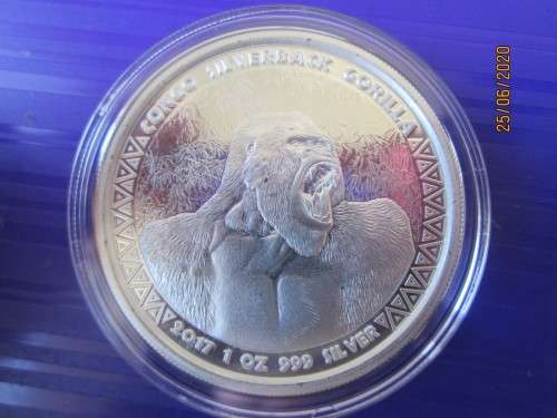( LOW START )   2017    SILVERBACK GORILLA   1oz  999.9%  PURE SOLID SILVER.