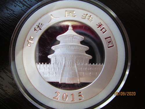 ( LOW START )  2015   "  CHINESE PANDA  "  30GRAMS     999.9%  PURE SOLID SILVER