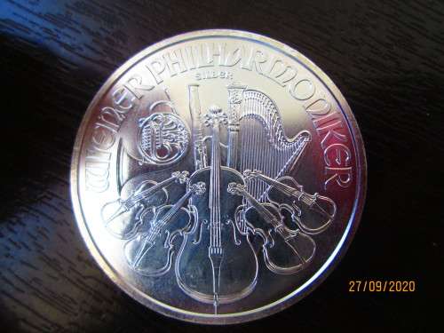 ( LOW START )  2018    WELL RECIEVED   ( AUSTRIAN PHILHARMONIC )   1oz  PURE SOLID SILVER
