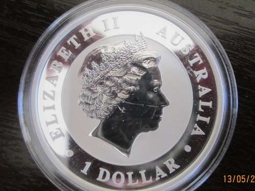 ( LOW START )   AUSTRALIAN  2014  (   KOALA BEAR )    " MINTMARK "  1oz  999.9%  PURE SILVER