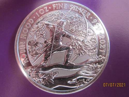 ( LOW START )   2021  1oz     ROBIN HOOD     999.9% PURE SOLID SILVER