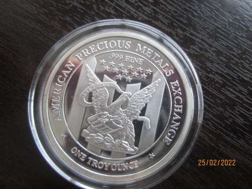 #  PROMO #   APMEX  1oz  999.9%  PURE SOLID SILVER ROUND