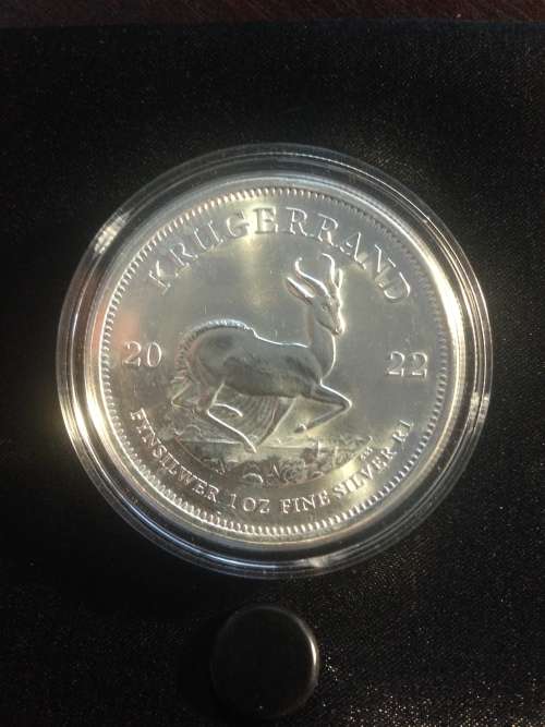 #  PROMO  #    2022   1oz  999.9%  PURE  SOLID SILVER   KRUGERRAND