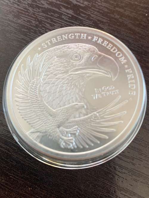 (  NEW PRODUCT  )   AMERICAN ROUND 1oz  999.9% PURE SILVER   CAPSULED