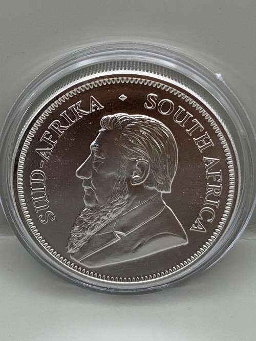 2019  1oz  999.9%  PURE  SOLID SILVER UNC.   KRUGERRAND   CAPSULED
