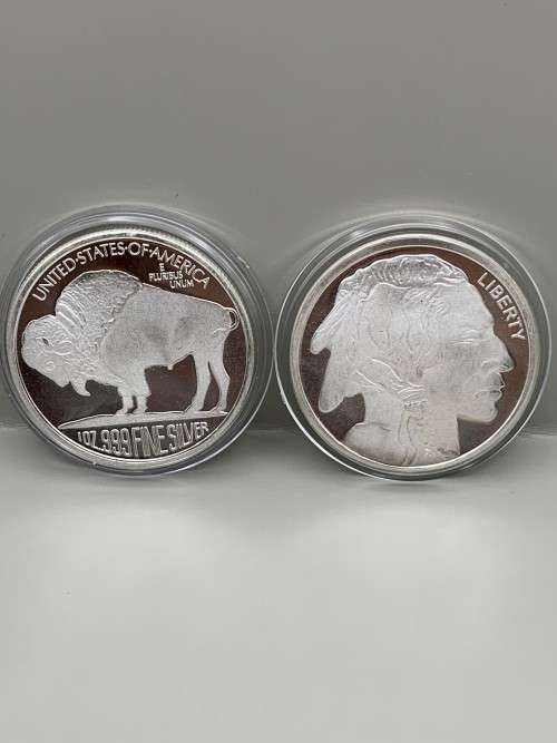 AMERICAN BUFFALO  ROUND    PURE SILVER     INDIAN HEAD -  LIBERTY -