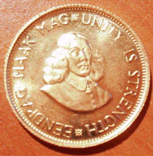 (((((   ONE RAND  )))))....1969 .....S.A...R1.....3.66gm GOLD......ONLY 18,000 MINTED