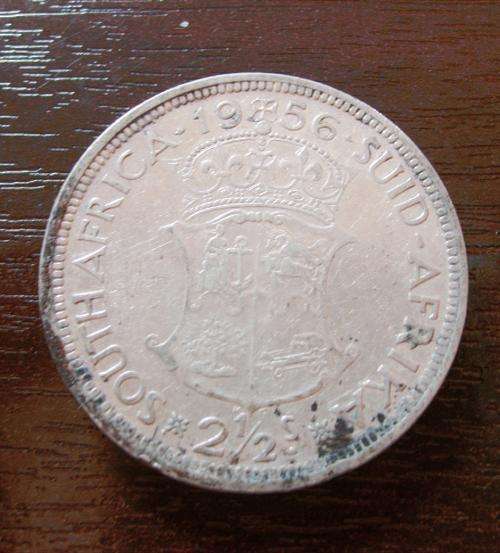 1956 ....UNION OF S.A.....SILVER...TWO AND A HALF SHILLING..( HALF A CROWN )