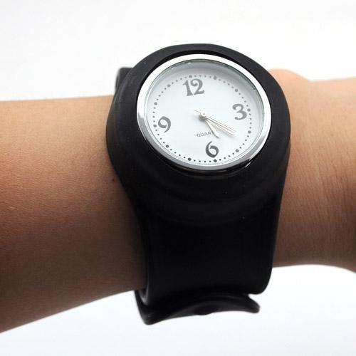 LOCAL STOCK Fashion Clasp Free Silicone Quartz Wrist Watch - Black