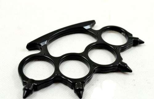 KNUCKLE DUSTER PUNCH
