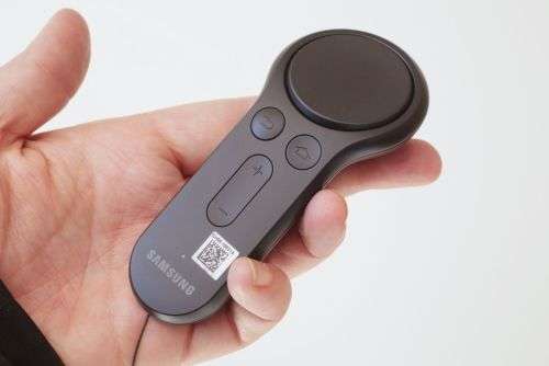SAMSUNG GEAR VR2 HEADSET + BLUETOOTH CONTROLLER