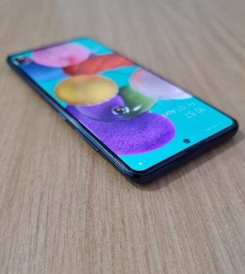 Samsung Galaxy A51