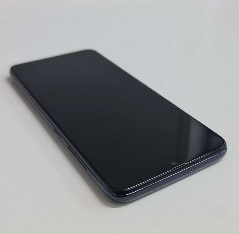 Samsung Galaxy A70 - 128gig - 6gig RAM - Refurbished