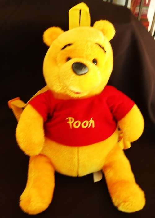 big Winnie-the Pooh Bear back pack made for disney by gattegno co Greece