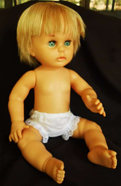 First love doll from 1980 collectable in original dress good condition